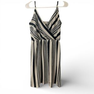 Monteau Black White Striped Faux Wrap V-Neck Sleeveless Dress Women’s Size Large